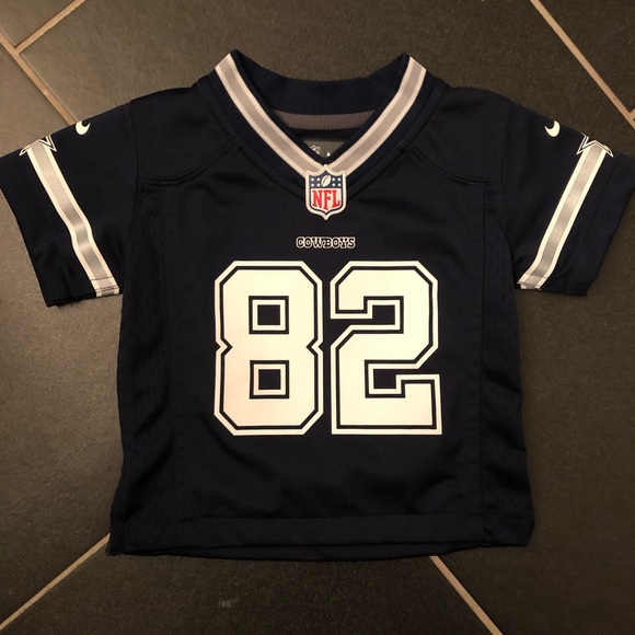 82 cowboys jersey